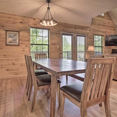 Rustic Pigeon Forge Home With Private Hot Tub! Exterior foto